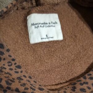 Abercrombie & Fitch cheetah Animal Print Sweater